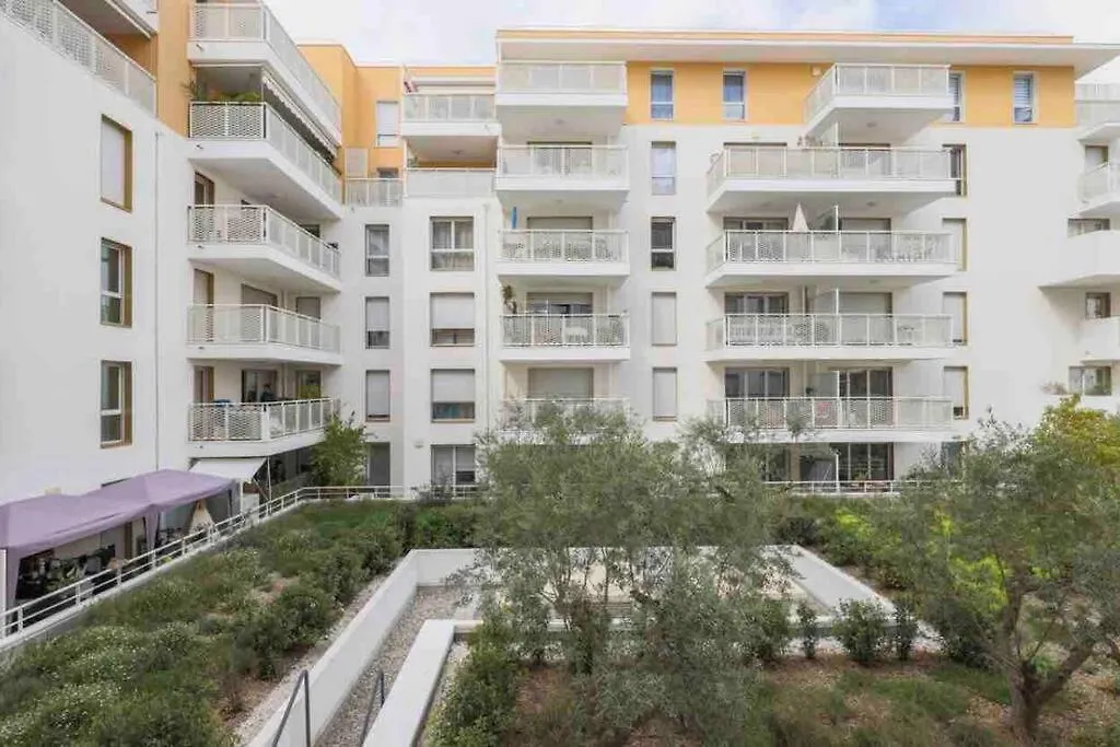 Logement Moderne Luxueux Parking Ac Cote De La Mer Niza