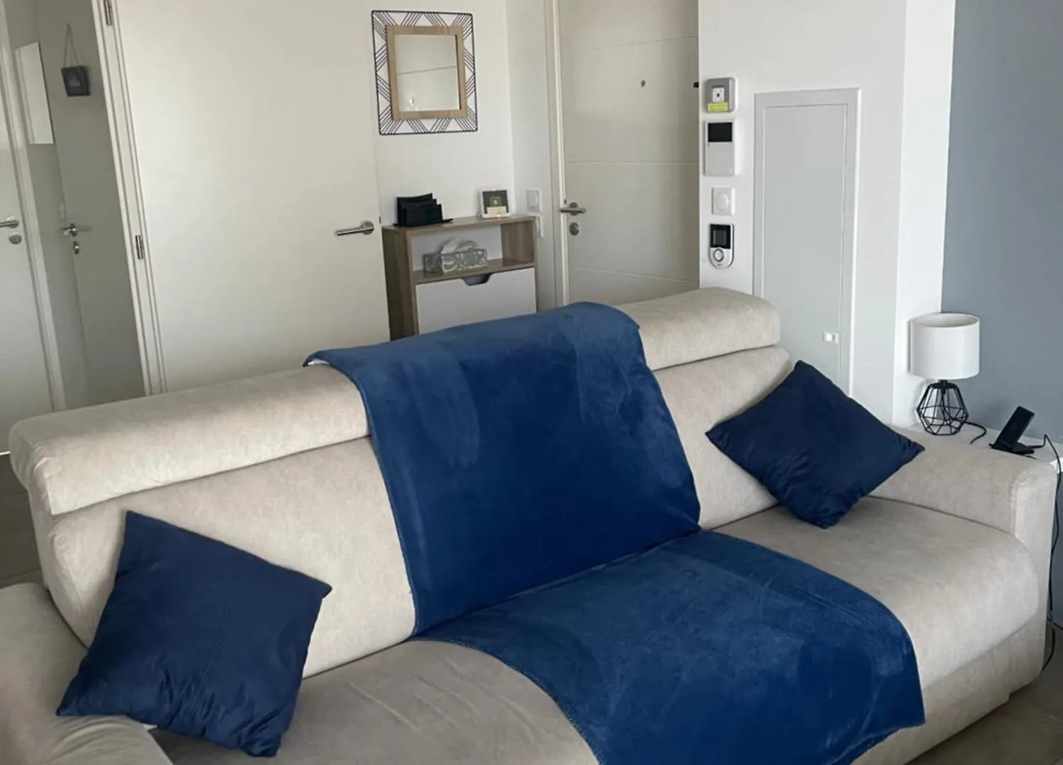Logement Moderne Luxueux Parking Ac Cote De La Mer Niza 0*,  Francia